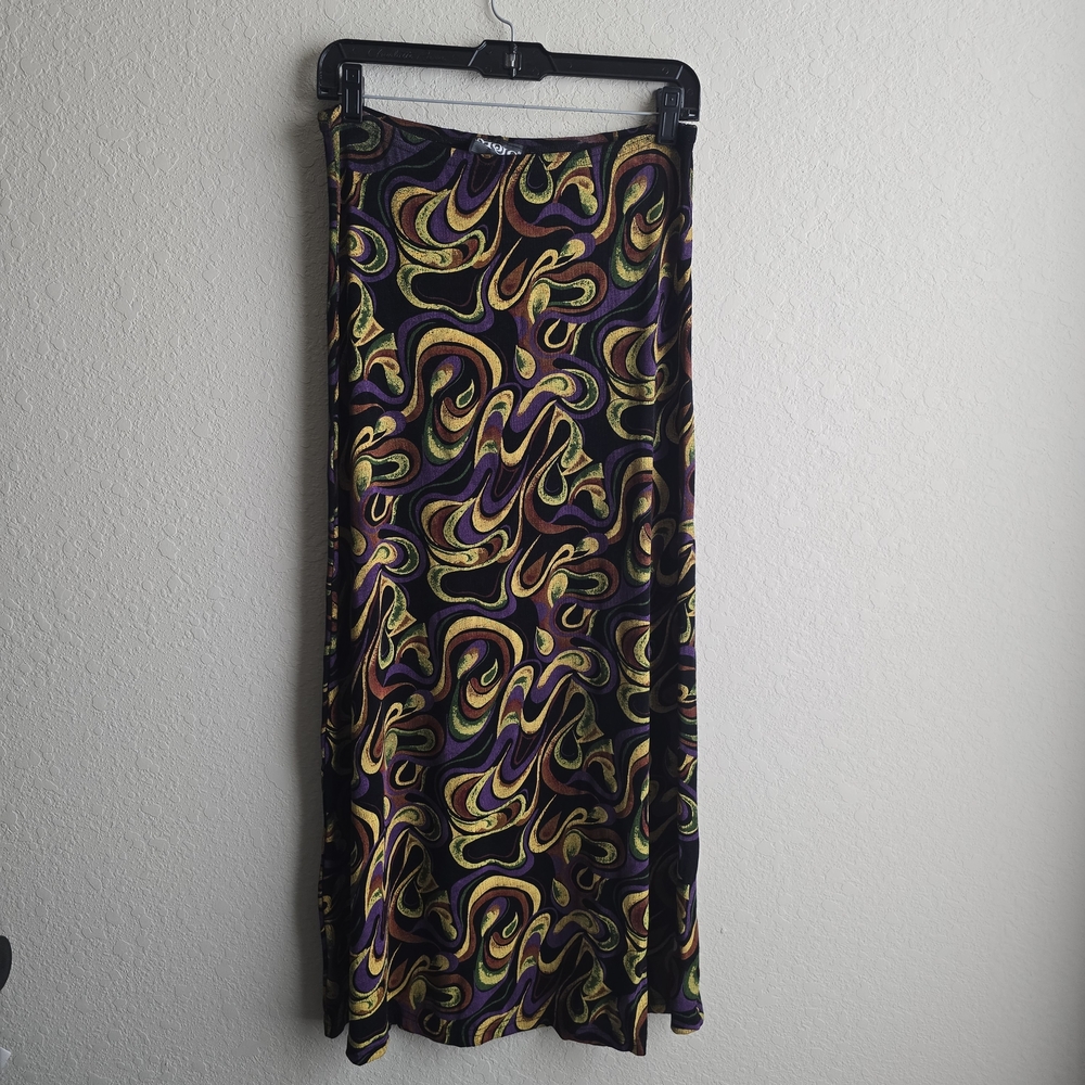 Vibrant Swirl Maxi Skirt in Black and Yellow
